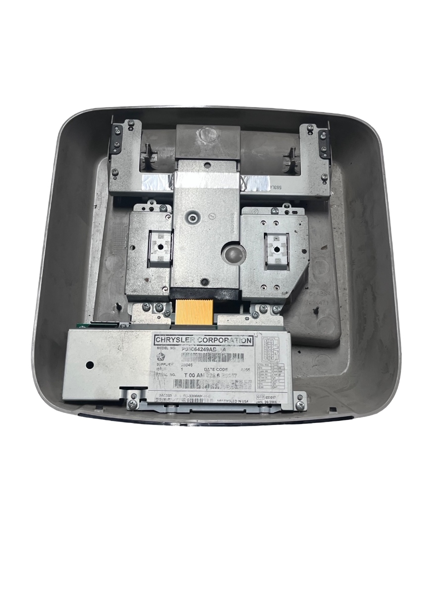 UNITATE DE AFISAJ DIGITAL  spate JEEP COMMANDER XK, XH 2005 - 2010 P05064249AB – foto 4