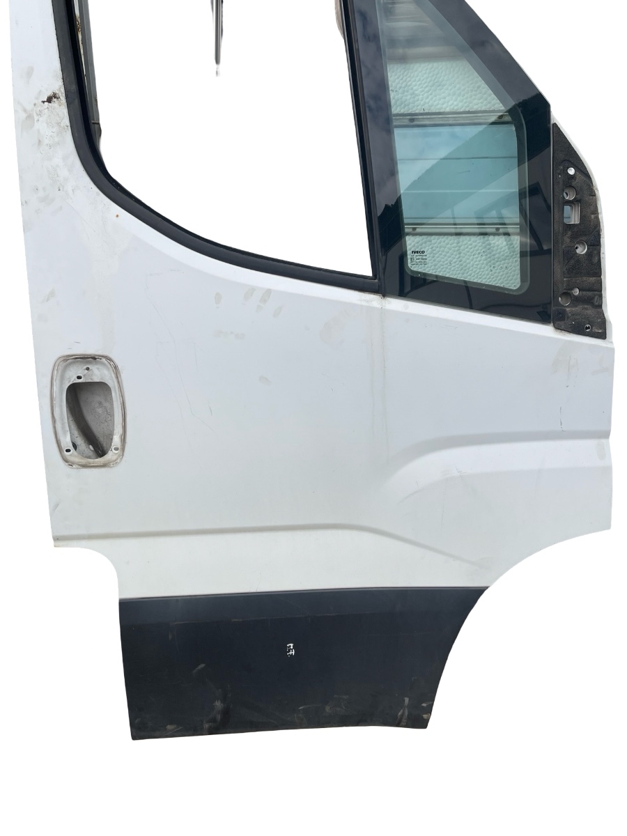 Usa Portiera dreapta fata IVECO DAILY VI Platform/Chassis 2014 -> – foto 2