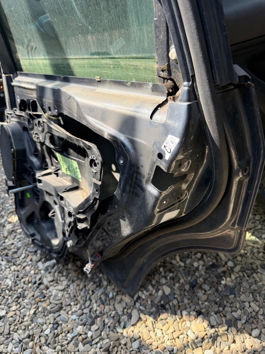 Usa Portiera dreapta spate FORD FIESTA 2003 – foto 4