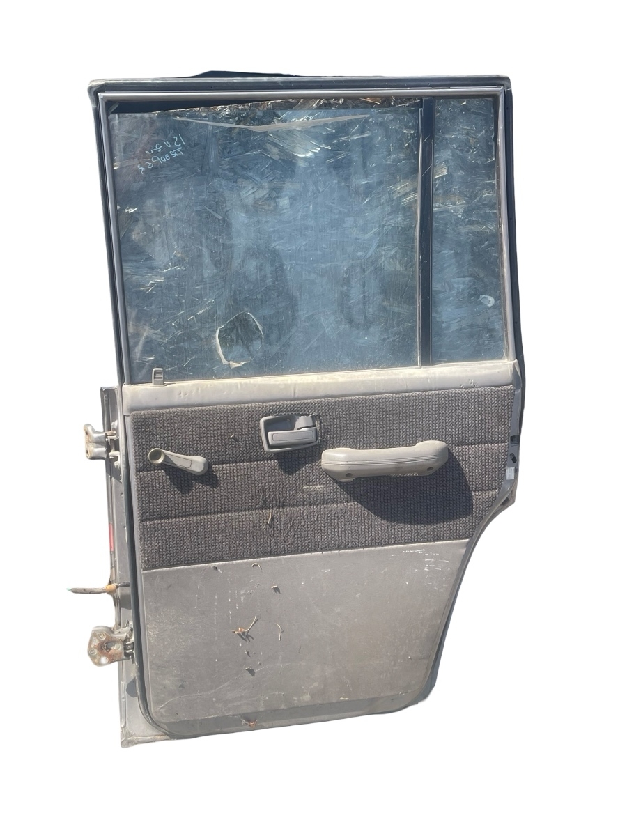 Usa  Portiera dreapta spate ISUZU TROOPER I UBS 1983 - 1991 – foto 3