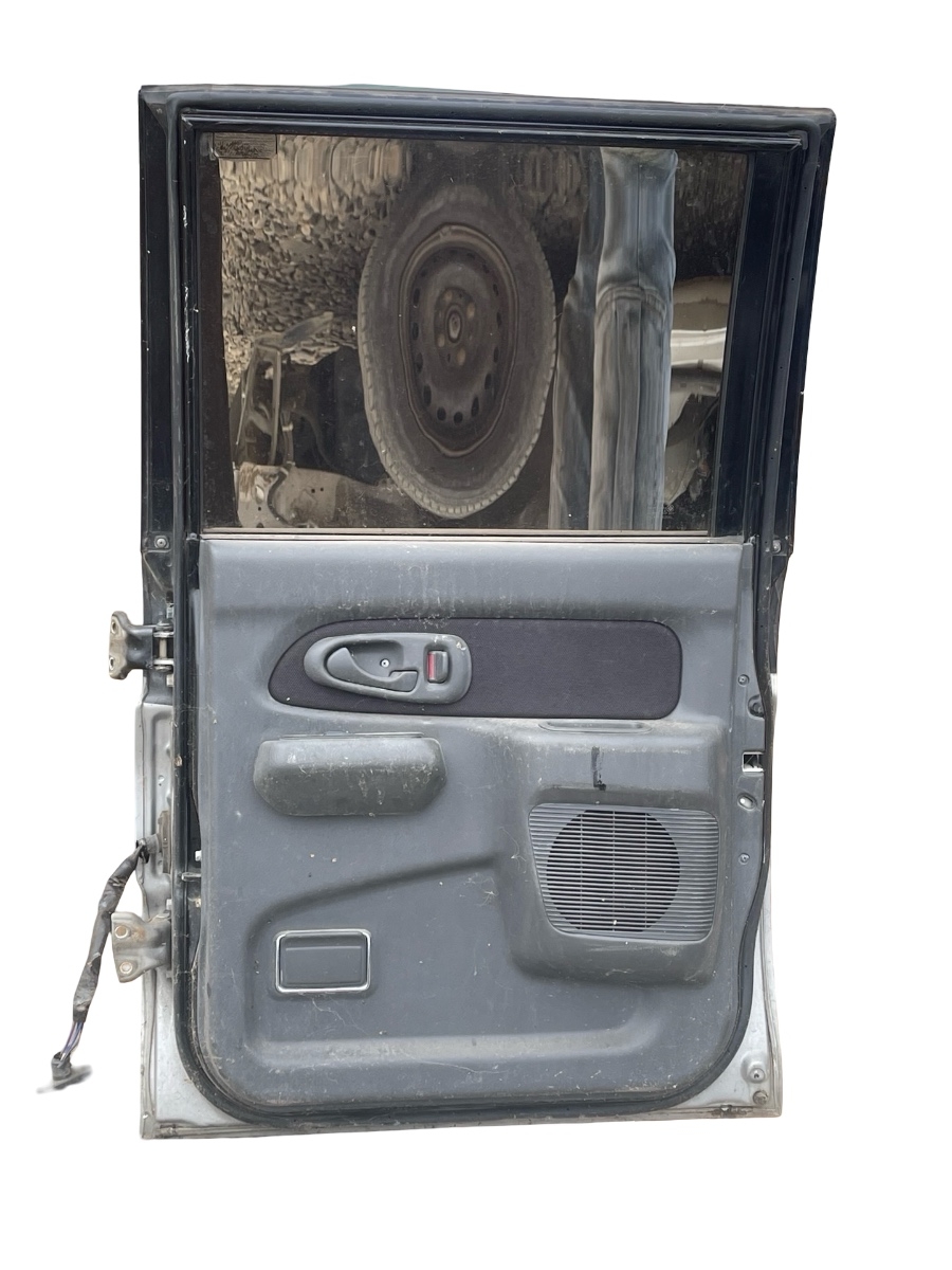 Usa  Portiera dreapta spate MITSUBISHI L200 – foto 2