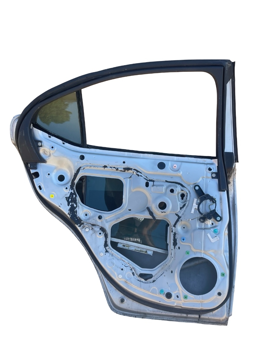 Usa  Portiera stanga spate LEXUS IS II 220 2008 – foto 3