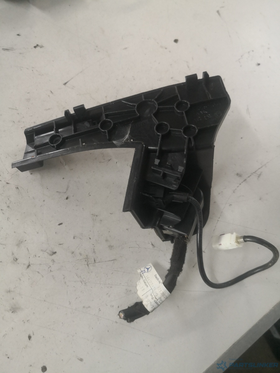 USB  MERCEDES-BENZ C-CLASS (W204) [ 2007 - 2014 ] OEM A2128208515 – foto 2