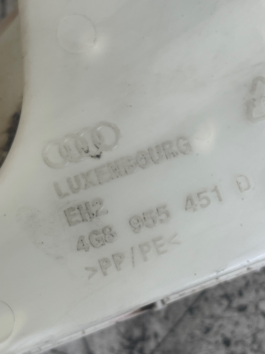 Vas lichid de spalare parbriz AUDI A6/S6 IV Saloon 4G2, C7, 4GC 2010 - 2018 4G8955451D – foto 4