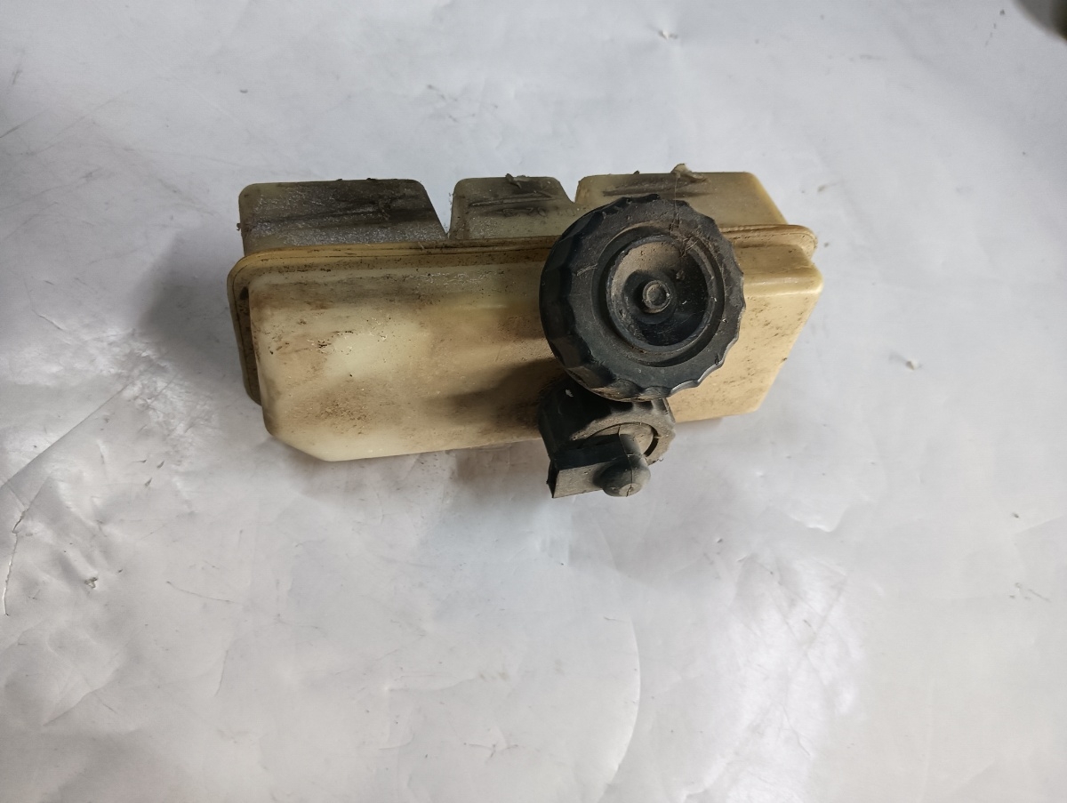 Vas lichid frana MERCEDES-BENZ MB100 Box KPA 1999 - 2005 – foto 2