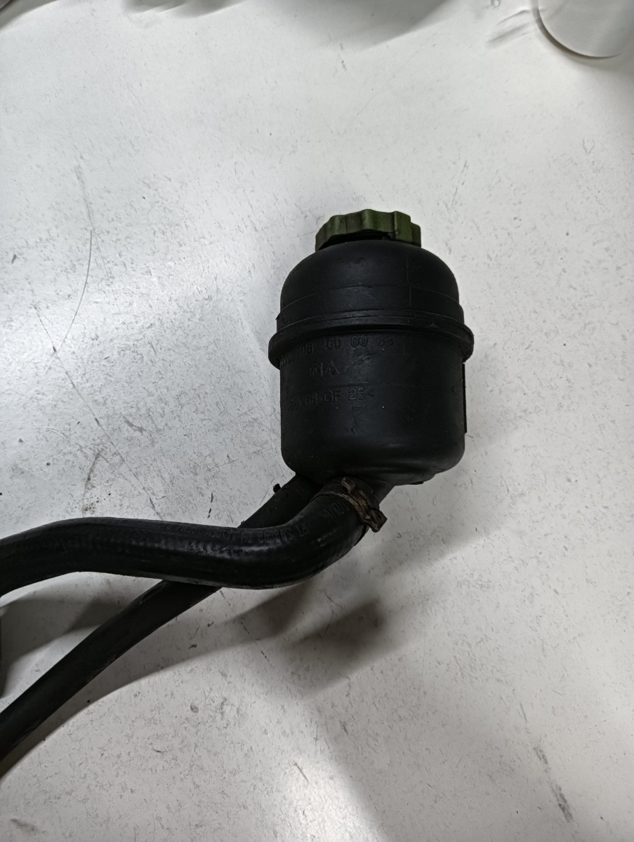 Vas lichid servodirectie  VOLKSWAGEN CRAFTER 30-50 Box 2E_ 2006 - 2016 2.5 TDI BJK, CEBB 9064600083 – foto 2