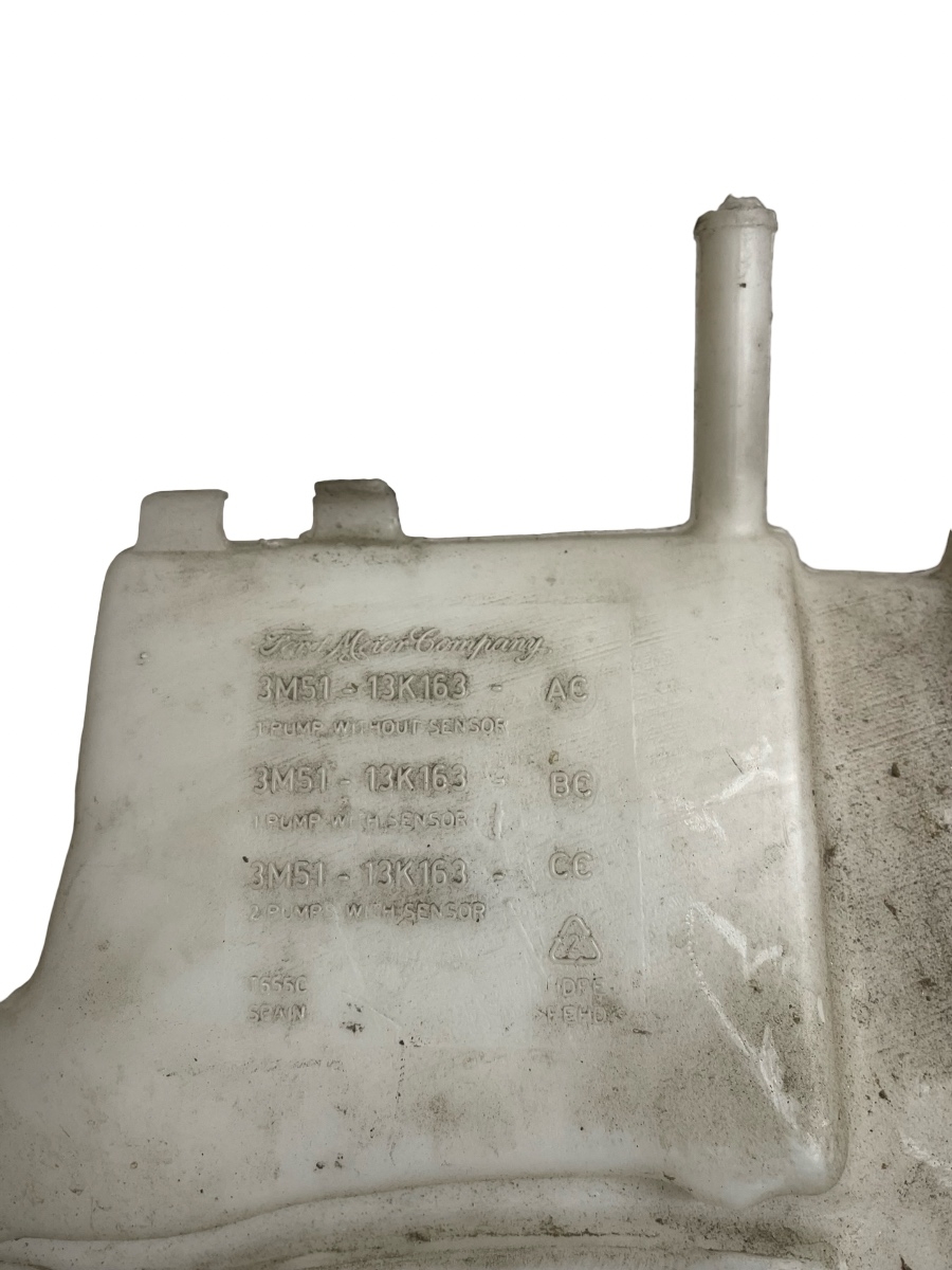 Vas/rezervor lichid de spalare parbriz FORD KUGA I 2008 - 2012 2.0D  3M51-13K163-AC – foto 3