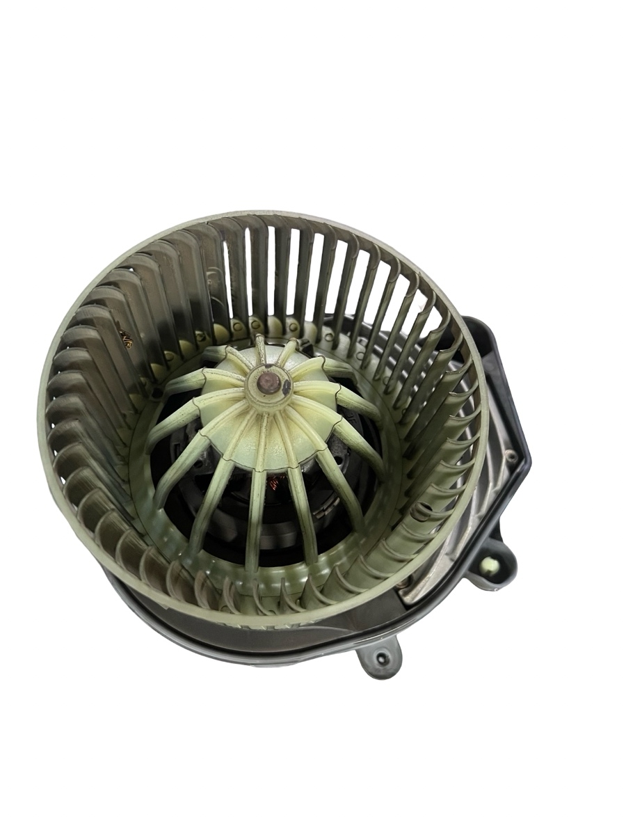 Ventilator aeroterma AUDI A4 Avant 8D5, B5 1994 - 2001 – foto 2