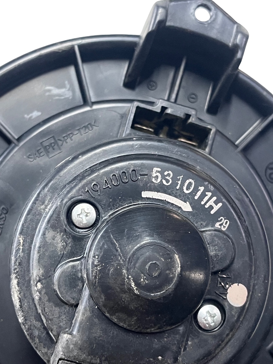 Ventilator aeroterma TOYOTA LAND CRUISER LJ12_, KZJ12_, TRJ12_, KDJ12_, GRJ12_ 2002 - 194000-53101H – foto 2