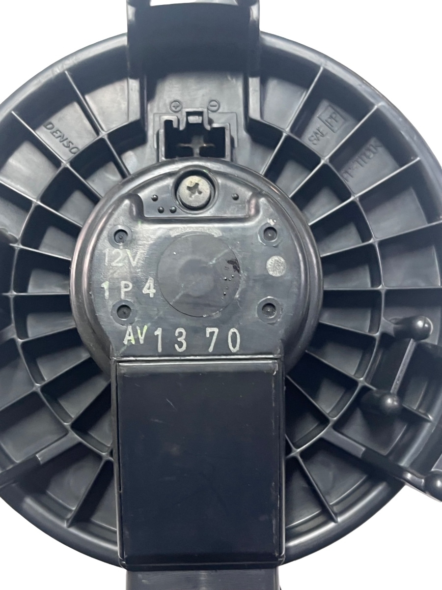 Ventilator aeroterma TOYOTA YARIS _P13_ 2012 - > – foto 3